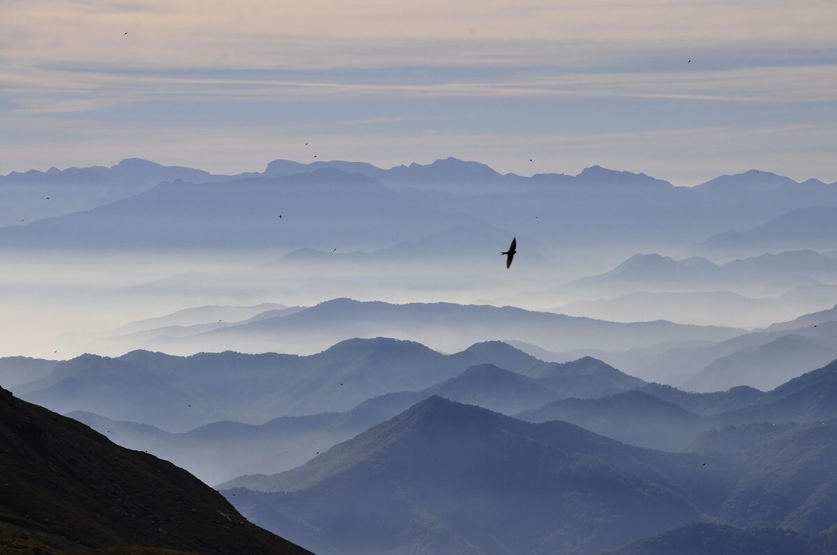 nonmisvegliate-mountains-3699372_1280.jpg