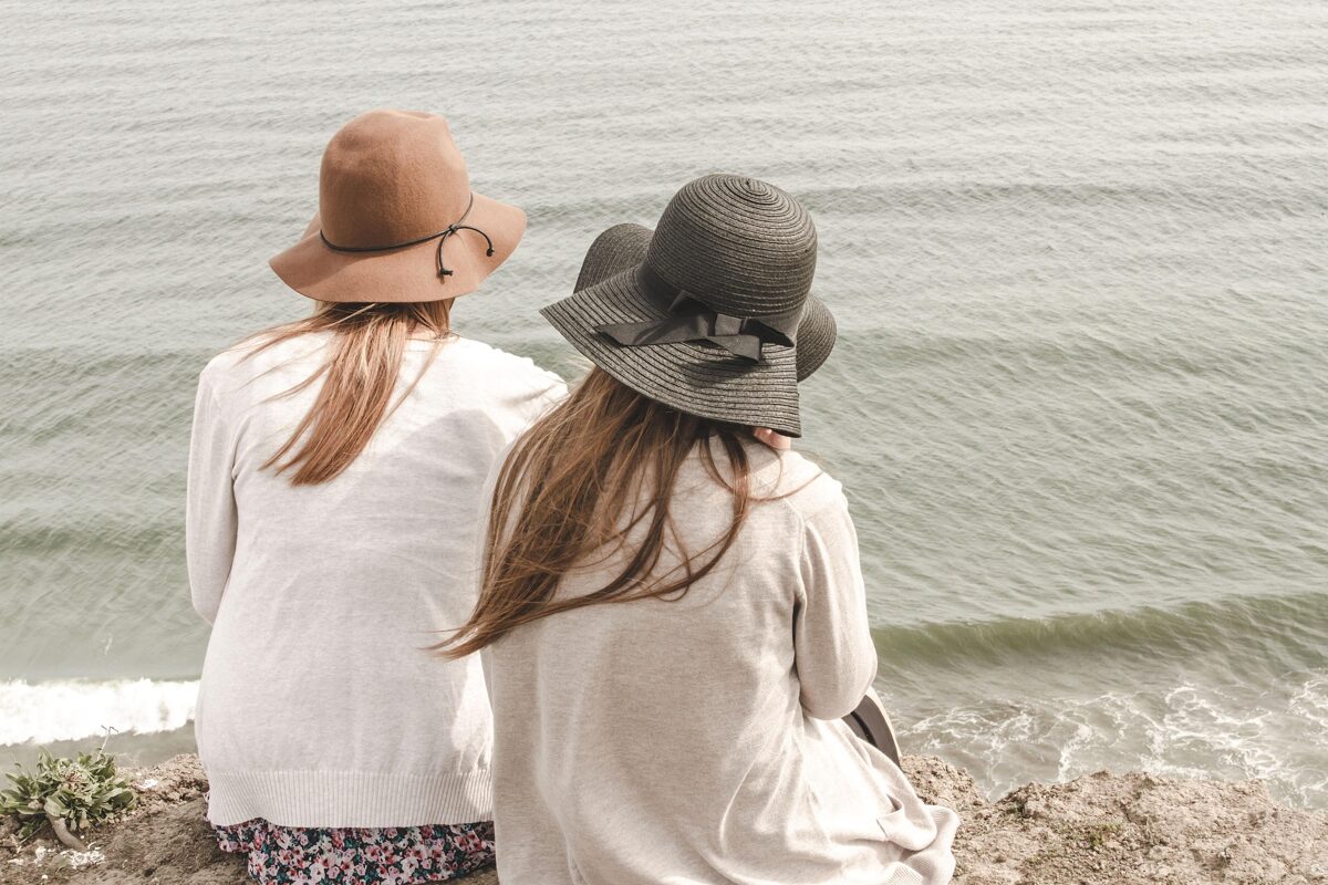 pexels-beach-1868132_1920.jpg